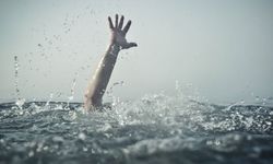 Yeniboğaziçi Halk Plajı'nda bir kişi boğulma tehlikesi geçirdi