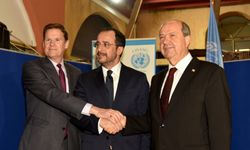 Tatar ve Hristodulidis BM yeni yıl resepsiyonunda bir araya geldi