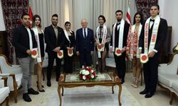Meclis Başkanı Töre, Best Model North Cyprus finalistlerini kabul etti