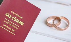 Türkiye'de evlenen kadının kocasının soyadını almasını öngören kuralın iptali yürürlüğe giriyor