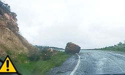 Kayalar-Sadrazamköy yoluna kaya düştü