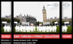 İngiltere'deki Kıbrıslı Türkler İngiliz Parlamentosu önünde ambargolara karşı protesto düzenleyecek