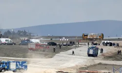 Konya'da Türk Yıldızları uçağı düştü