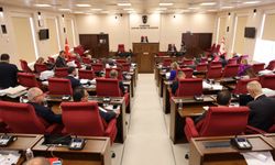 Meclis Genel Kurulunda yolsuzluk iddiaları ve yükseköğretim konuşuldu