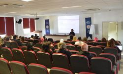 “Nöroçeşitliliği Kucaklama: DAÜ’de Kapsayıcı Eğitim” konulu seminer düzenlendi