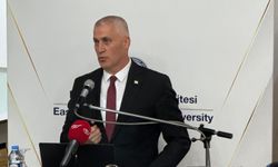 Amcaoğlu, DAÜ’de “Enflasyonist Ortamda Türkiye ve KKTC’de Finansal ve Ekonomik Gelişmeler” konulu panelde konuştu