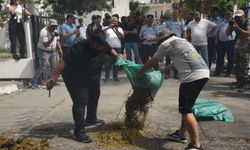 Hayvan üreticilerinin eylemi üçüncü gününde… Naimoğulları, saat 16.30’da sendikalarla toplantı yapacaklarını açıkladı