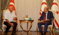 Cumhurbaşkanı Ersin Tatar, Muratağa-Atlılar-Sandallar Şehitleri Yaşatma Derneği heyetini kabul etti