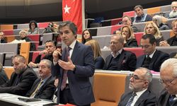 İngiltere'de "Kıbrıs Türk Halkının Tarihi Sempozyumu" düzenlendi