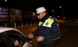 Dört ilçede eş zamanlı asayiş ve trafik denetimi… 846 sürücü rapor edildi, 48 araç trafikten men edildi, 4 kişi tutuklan