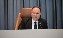 Öztürkler: “Kıbrıs Türk halkı ve Cumhuriyet Meclisi için Atatürk sevgisi tartışma konusu değildir”