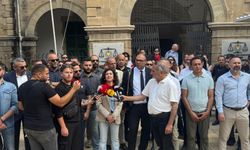 İki öğretmen sendikasının,Disiplin Tüzüğü’ndeki düzenlemeye karşı Anayasa Mahkemesi’nde açtığı dava 22 Mayıs’a ertelendi
