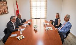 Erhürman, Hollanda’nın Lefkoşa Büyükelçisi Plomp’u kabul etti