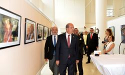 Tatar, sanat sergisine katıldı
