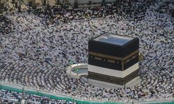 Suudi Arabistan’da 75 bin kişi hac yönetmeliklerini ihlal ettiği için geri gönderildi
