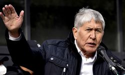 Eski Kırgızistan Cumhurbaşkanı Atambayev'e 11 yıl 6 ay hapis cezası verildi
