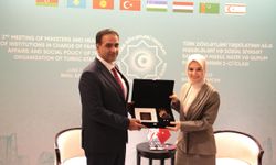 Gardiyanoğlu Türkiye Aile ve Sosyal Hizmetler Bakanı Göktaş ile Bakü'de bir araya geldi