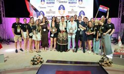 İskele Festivali'nde halk dansları gösterisi ve yarışmaları yapıldı