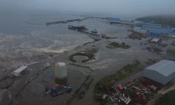 Tsunami dalgaları Hawaii'yi etkilemeye başladı... Rusya'da tsunami dalgalarının boyu beş metreyi buldu