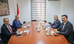 CTP ile CHP yetkilileri görüştü