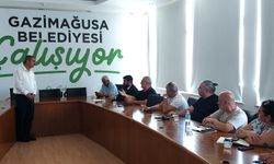 Gazimağusa Belediyesinde yapılan toplantıda gemilere su temini görüşüldü