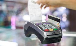 Düşürülen banka kartını bulup alışveriş yapan 2 kişi tutuklandı
