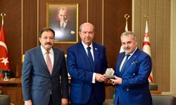 Cumhurbaşkanı Tatar, Türkiye Kamu Sen heyetini kabul etti