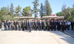 30 Ağustos Zafer Bayramı dolayısıyla Atatürk Anıtı'nda tören yapıldı