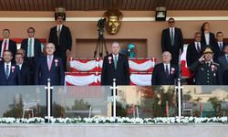 Dışişleri Bakanı Ertuğruloğlu, Harp Okulları Diploma Alma ve Sancak Devir Teslim Törenlerine katıldı