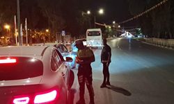 Trafik denetimlerinde 350 sürücü rapor edildi, 57 araç trafikten men edildi