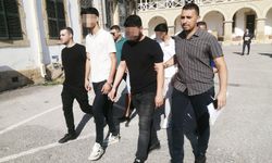 Polis: Silah ve Mermileri Teslim Alan Zanlılar Suçüstü Yakalandı