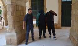 Üniversite Yurdunda Uyuşturucu ve Kaçak İkamet Suçları: İki Zanlı Tutuklandı