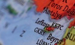 Dış Rumlar Türkiye’den Kıbrıs’taki askerini çekmesini istiyor