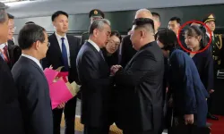 Kuzey Kore lideri Kim Jong Un, halefi olması beklenen kızını dünyaya tanıttı