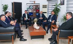 Maliye Bakanı Berova Turkcell heyetini kabul etti