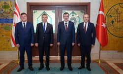 Başbakan Üstel ve hükümet ortakları Ankara’da Türkiye Cumhurbaşkanı Yardımcısı Yılmaz ile biraraya geldi
