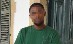 Husumet Krizi: Kapı Kırıldı, Araç Çizildi, Plakalar Çalındı