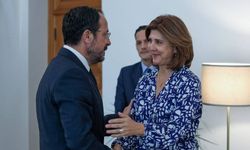 Holguin-Hristodulidis görüşmesi Rum basınında...