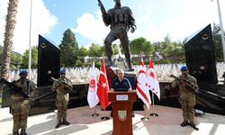 TC Milli Savunma Bakanlığı, haftalık basın bilgilendirme toplantısını Girne Boğaz Şehitliği'nde yaptı
