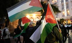 Yunanistan'da liman işçileri İsrail'in Küresel Sumud Filosu'na saldırısı nedeniyle greve gitti
