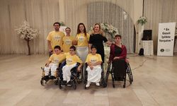 Kalp Atışı Tekerlekli Sandalye Dans Grubu gösterisi dün akşam yapıldı