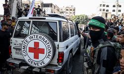 Hamas, Gazze'deki 20 İsrailli esirin tümünü teslim etti