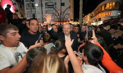 Tatar, Girne’de halka hitap etti: “Kıbrıs Türk halkı pazarlık konusu olamaz, KKTC’yi sonuna kadar savunacağız”