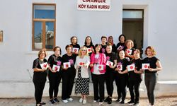 Sibel Tatar, Çatalköy ve Cihangir’de kadın kursiyerlerle Medoş Lalesi yaptı