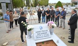 Özcan Özcanhan, ölümünün 2. yılında kabri başında anıldı
