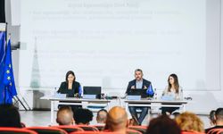 “Dijital Tehditler ve İnsan Faktörü: AB Politikalarından Günlük Hayata” paneli gerçekleştirildi