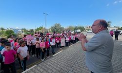 Yenierenköy İlkokulu öğrencileri, Meme Kanseri Farkındalık Etkinliği gerçekleştirdi