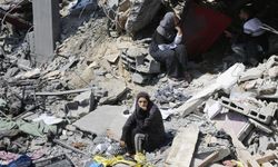 ABD Başkanı Trump, İsrail ile Hamas'ın, Gazze'de ateşkes planının ilk aşamasını onayladığını duyurdu