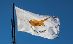 Rum Yönetimi’nin, Türkiye’nin “SAFE” programına katılımını engellediği iddia edildi