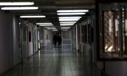 Güney Kıbrıs’ta nezarethanede bulunan şahıs intihar etti